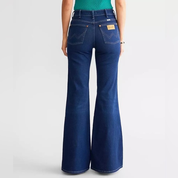 Wrangler Women's Blue Flare Jeans - Picture 4 of 6